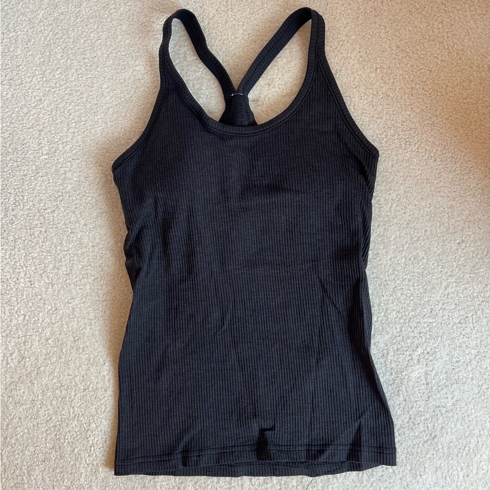 Lululemon ebb to street tank size 6 black
